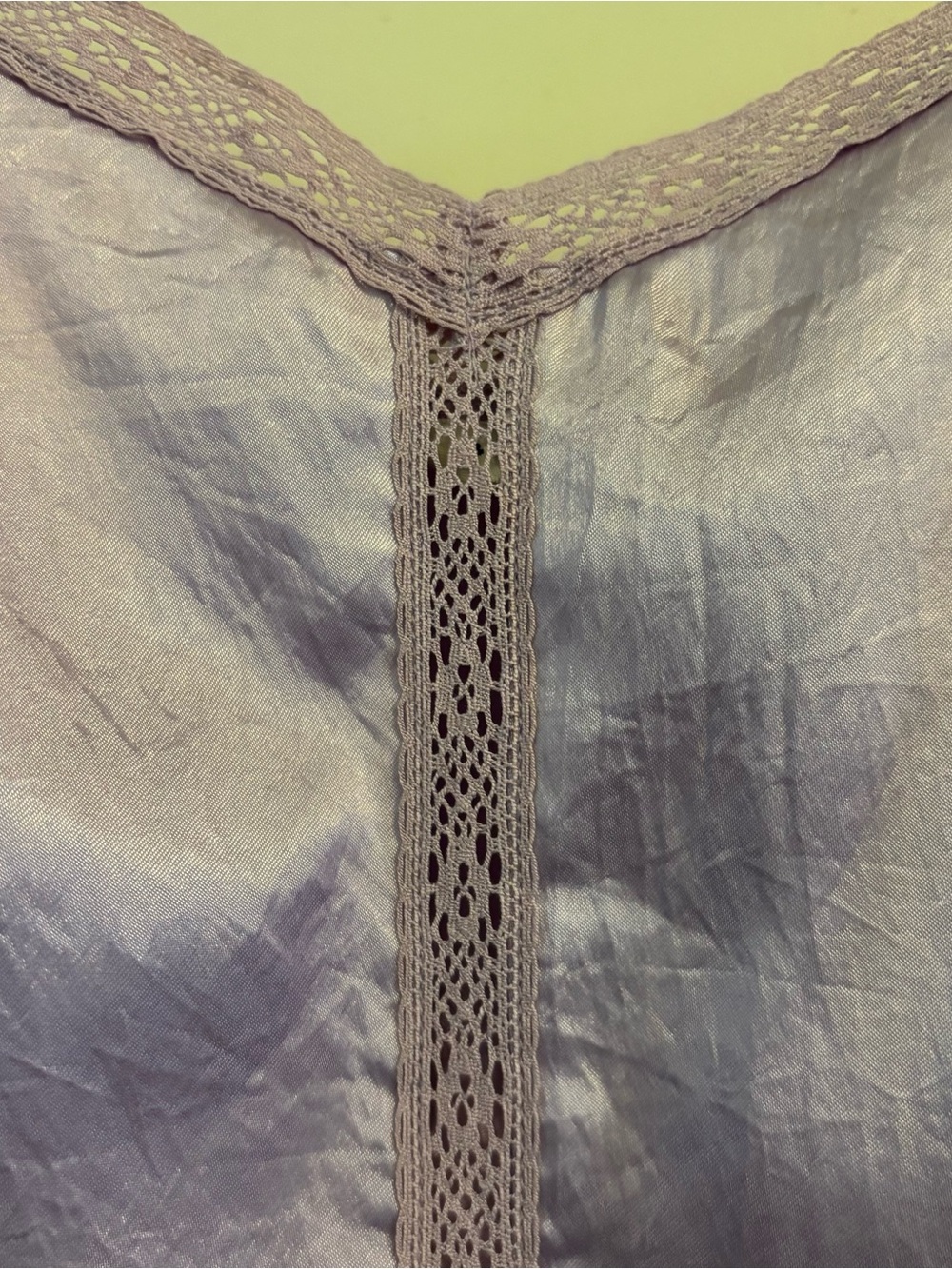 VTG Banana Republic Lavender Lace-Trim Camisole - Picture 2 of 8